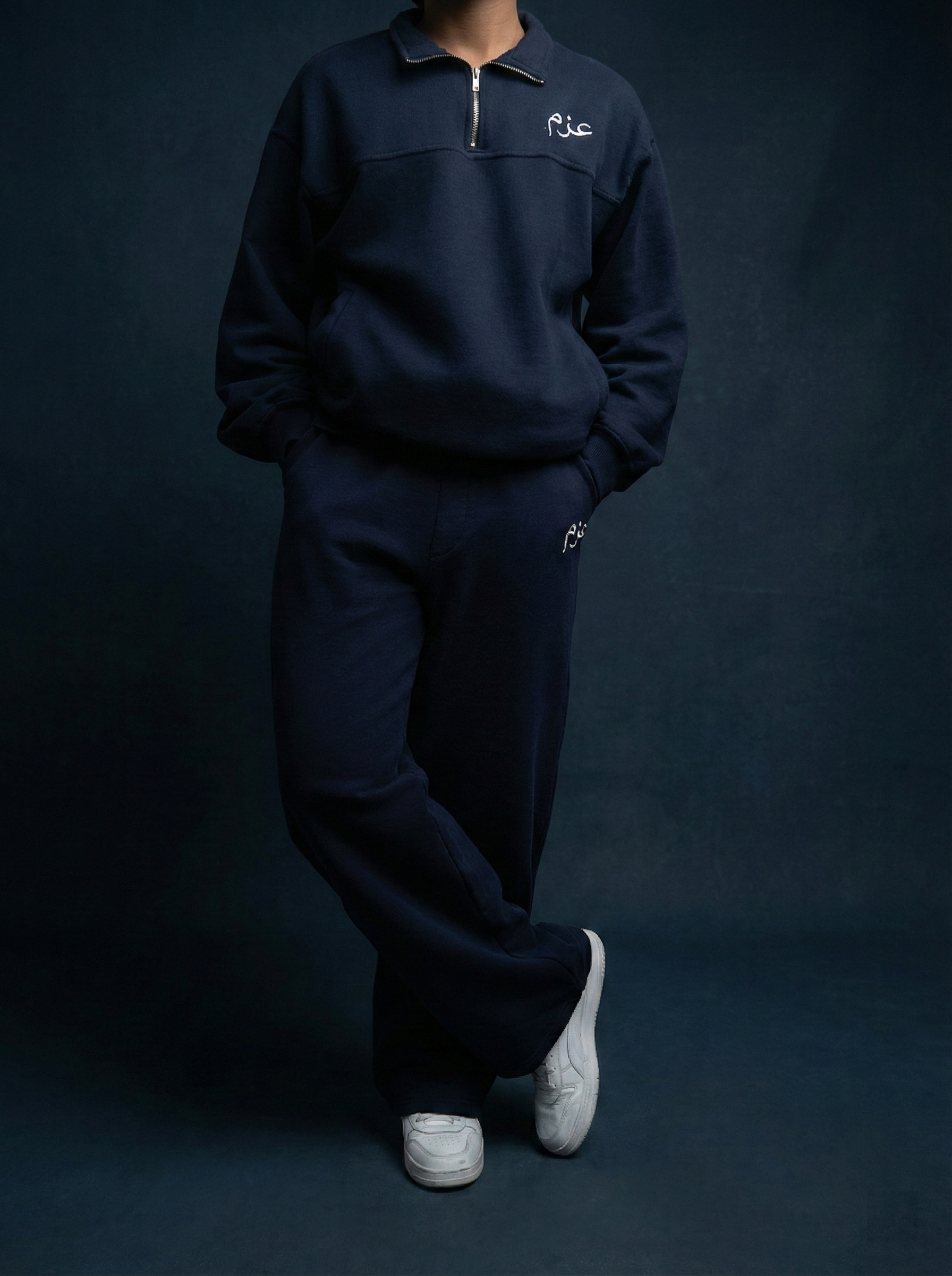 Co-Ord Set Sweatshirt + Sweatpants (RESOLVE)