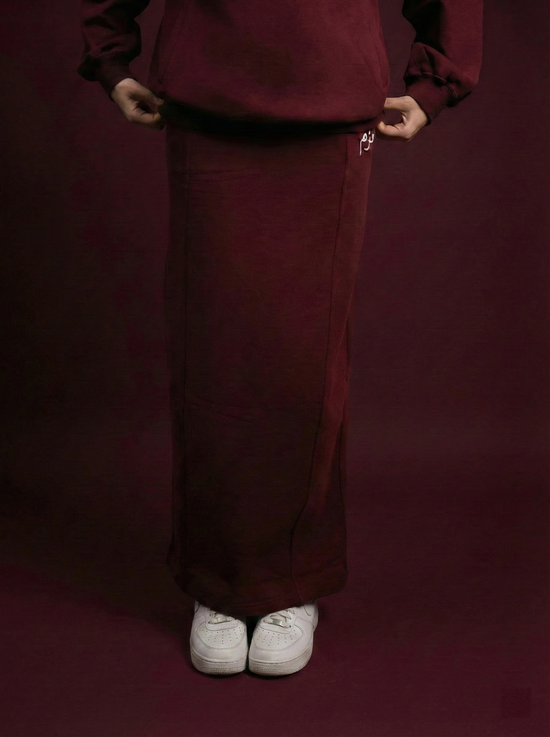 AZM Straight Fit Knit Skirt (RESOLVE)